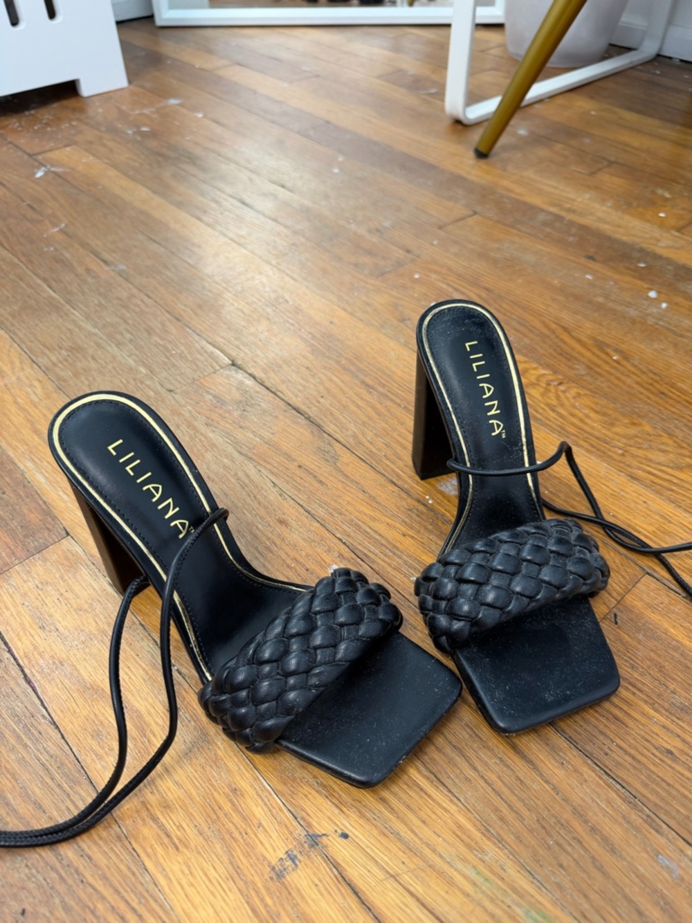 Liliana Black Braided Square-Toe Block Heel Sandals with Ankle Tie